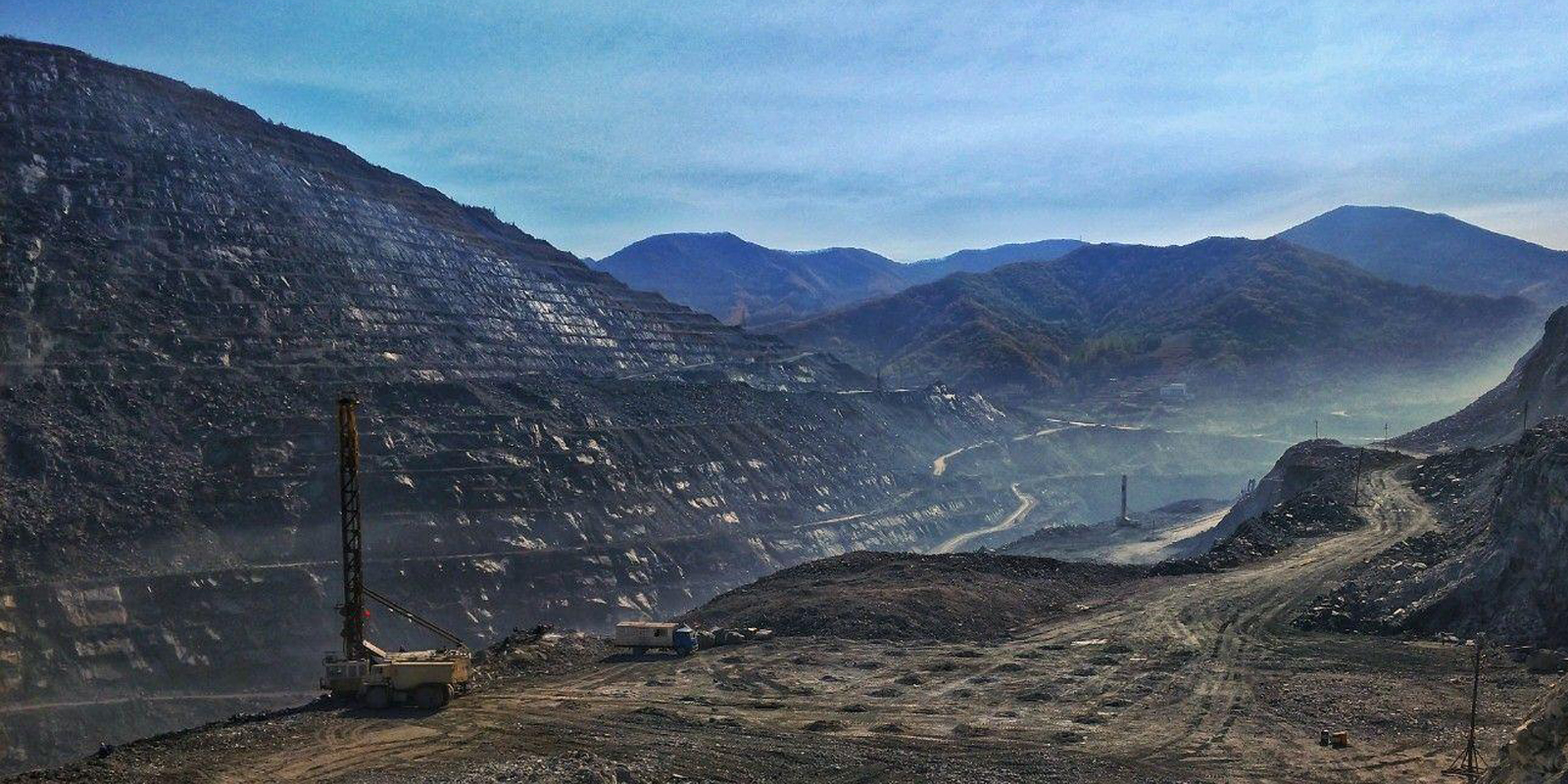 完善售后服務，全程跟蹤式服務